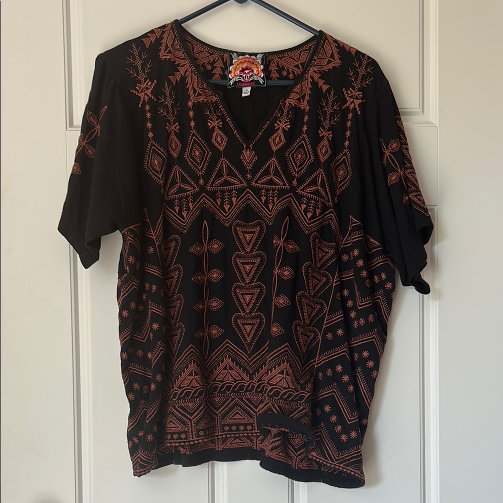 Johnny Was Black and Orange Short Sleeve Tee